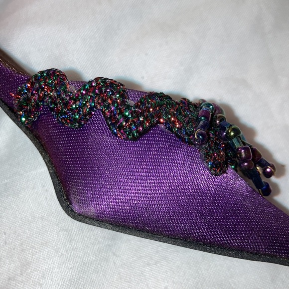 Putting on the Ritz miniature collectible shoe - Picture 10 of 11